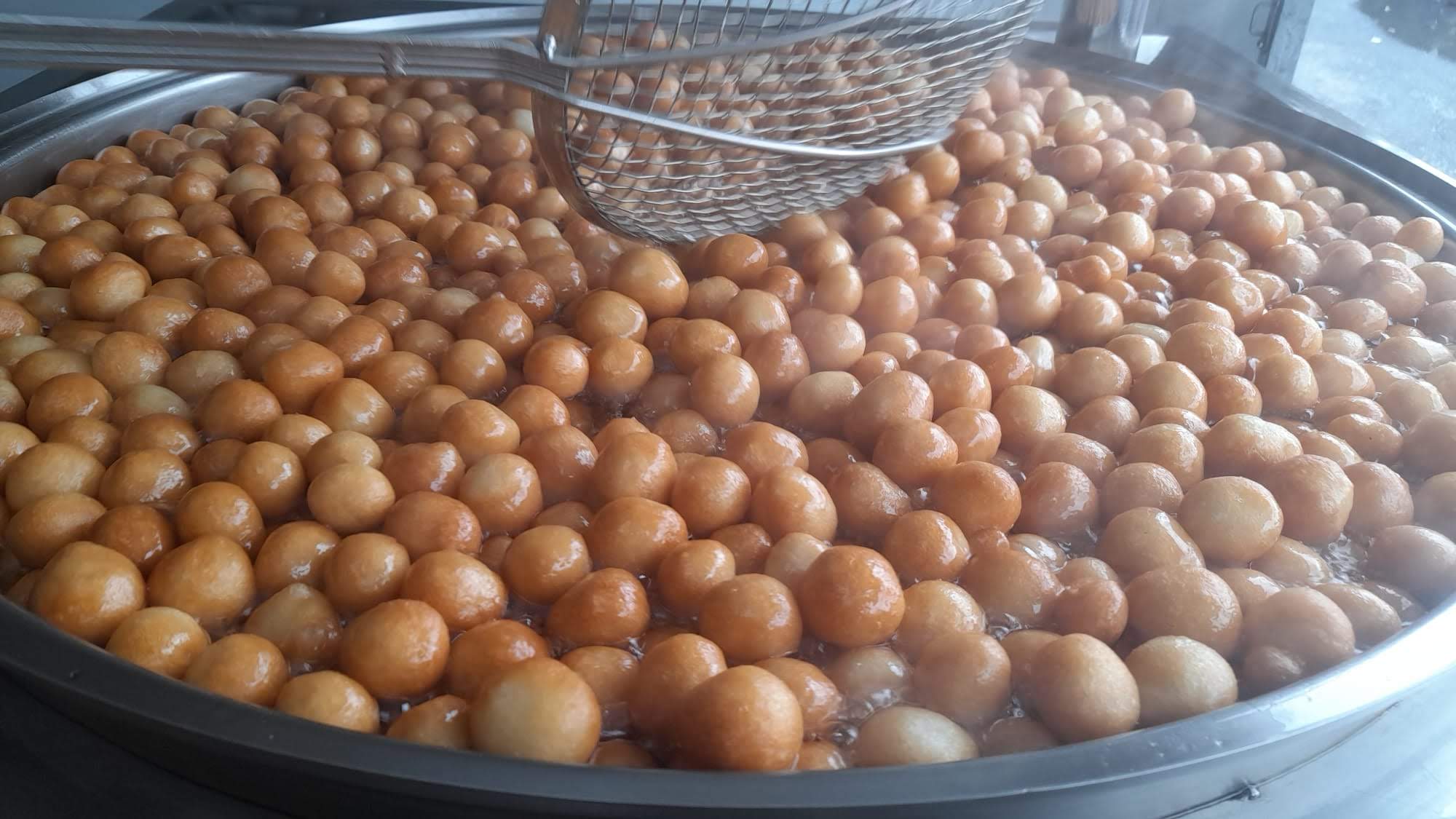 Esenyurt Lokma Dağıtma